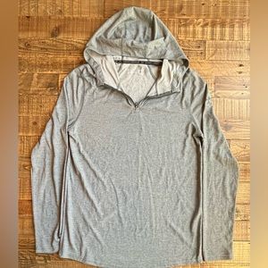 Under Armour Heat Gear Fitted Mens 1/4 Zip Warm UP Hoodie Sweatshirt Size Medium